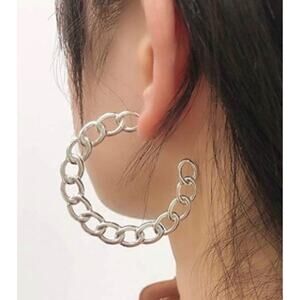 Chain link Silver Earrings Hoops